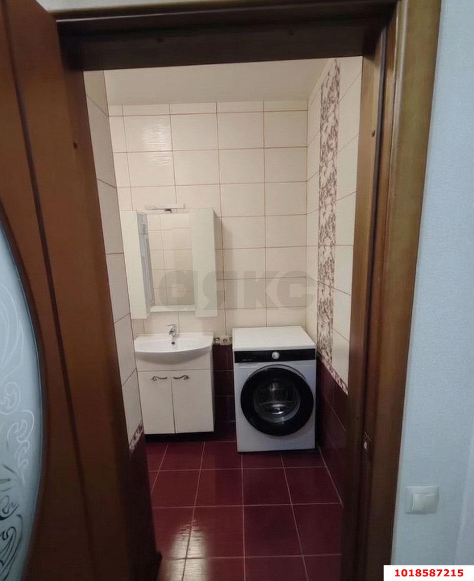 Фото №8: 1-комнатная квартира 36&nbsp;м², 3/6&nbsp;эт. - Краснодар, Прикубанский внутригородской округ, мкр. имени Петра Метальникова, ул. Защитников Отечества, 5