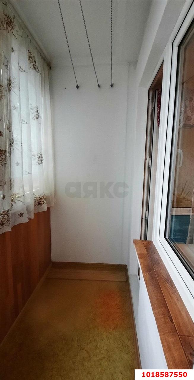 Фото №8: 2-комнатная квартира 74&nbsp;м², 9/16&nbsp;эт. - Краснодар, Центральный внутригородской округ, жилой комплекс имени Чехова, мкр. Дубинка, ул. 1-я Линия Поймы реки Кубань, 2