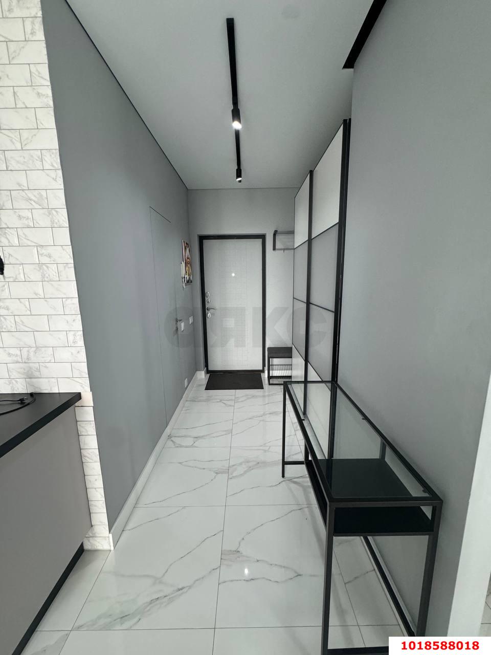 Фото №6: Студия 35&nbsp;м², 14/18&nbsp;эт. - Краснодар, Карасунский внутригородской округ, мкр. Черёмушки