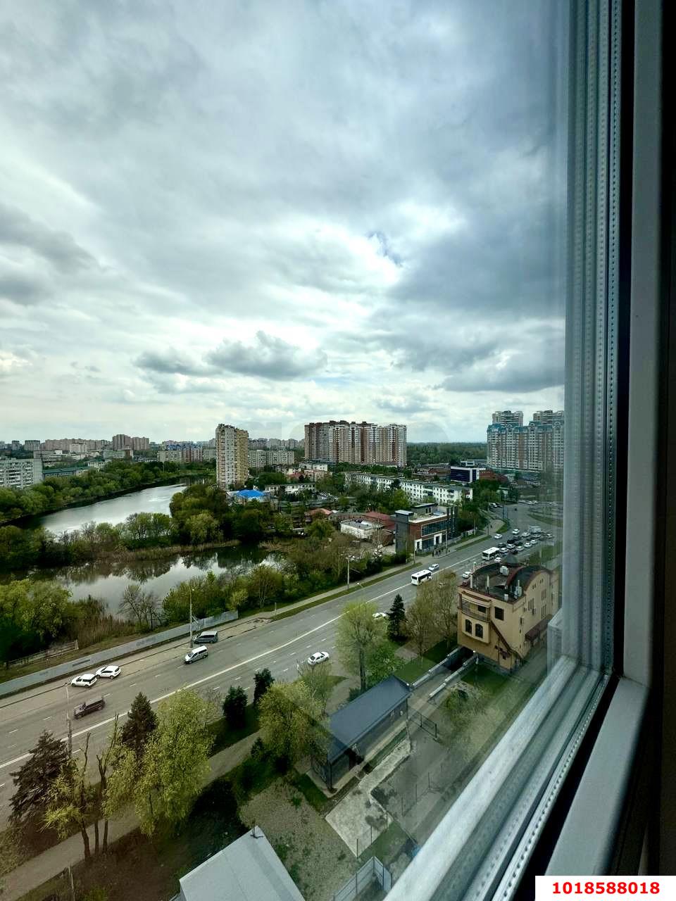 Фото №15: Студия 35&nbsp;м², 14/18&nbsp;эт. - Краснодар, Карасунский внутригородской округ, мкр. Черёмушки