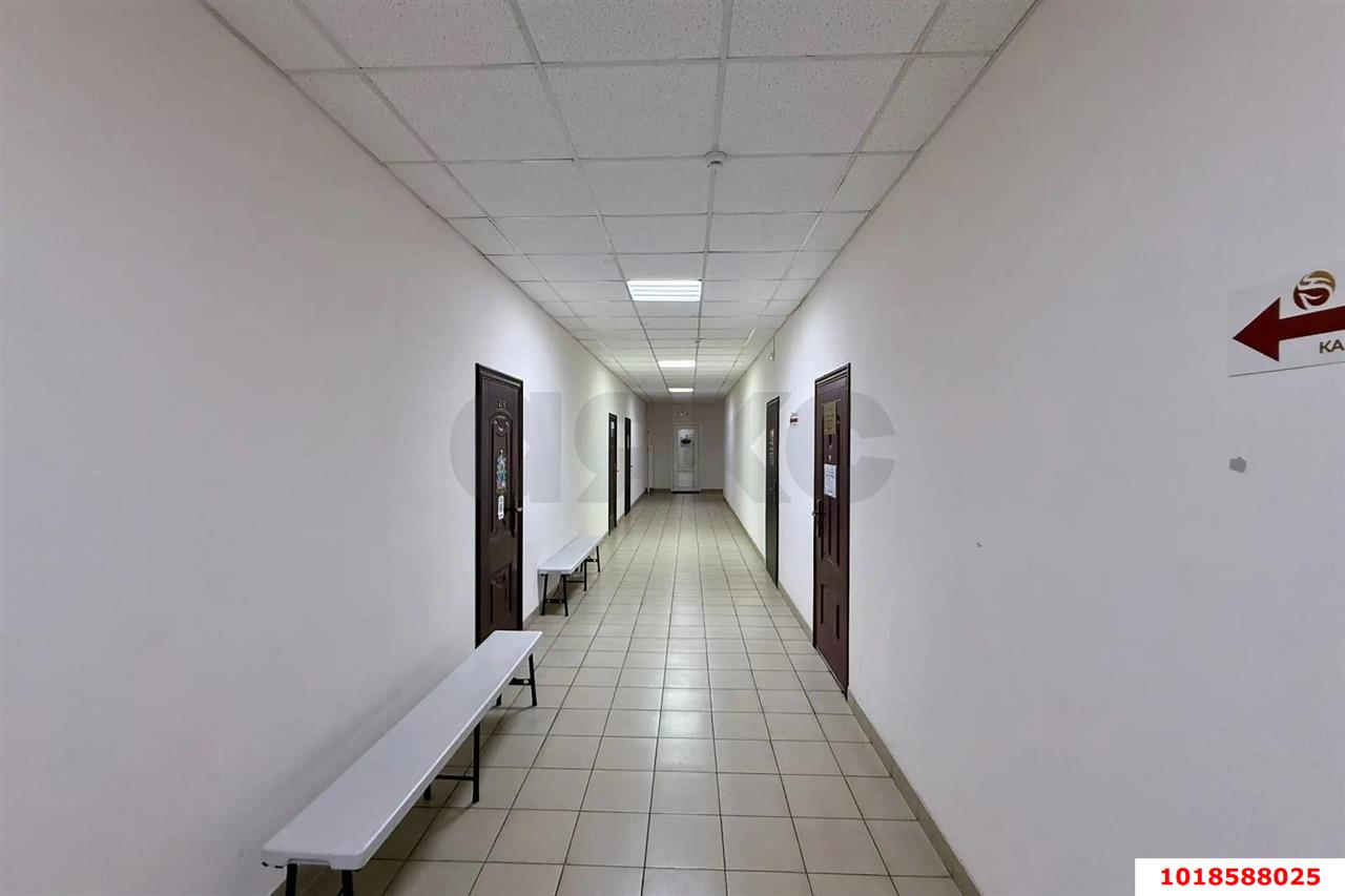 Фото №11: Офисное помещение 23&nbsp;м², 5/5&nbsp;эт. - Краснодар, Карасунский внутригородской округ, ж/м Пашковский, ул. имени В.Н. Мачуги, 41