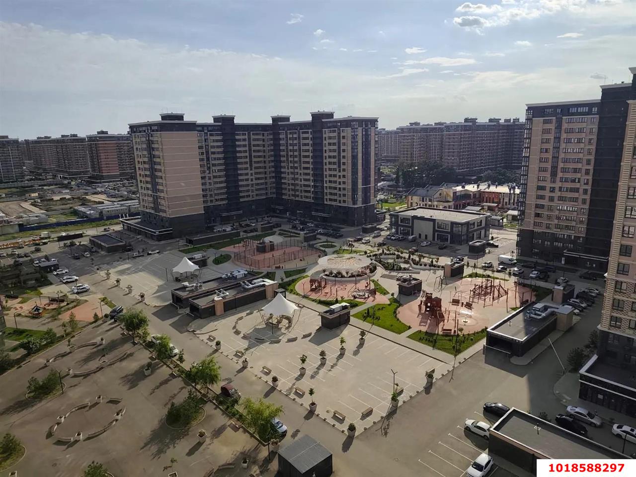 Фото №1: 2-комнатная квартира 63&nbsp;м², 14/17&nbsp;эт. - Краснодар, Прикубанский внутригородской округ, мкр. жилой комплекс Зелёная Территория, ул. имени Генерала Брусилова, 5