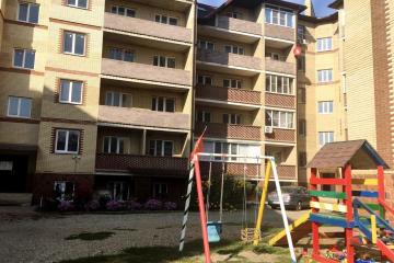 Фото №1: 2-комнатная квартира 52&nbsp;м², 4/5&nbsp;эт. - Южный, ул. Мира, 36Б