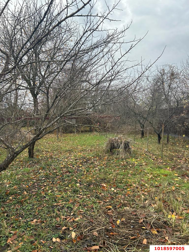 Фото №3: Дом 24&nbsp;м² + 4.57&nbsp;сот., 1&nbsp;эт. - Железнодорожник, мкр. Карасунский внутригородской округ, ул. Трудовая, 29