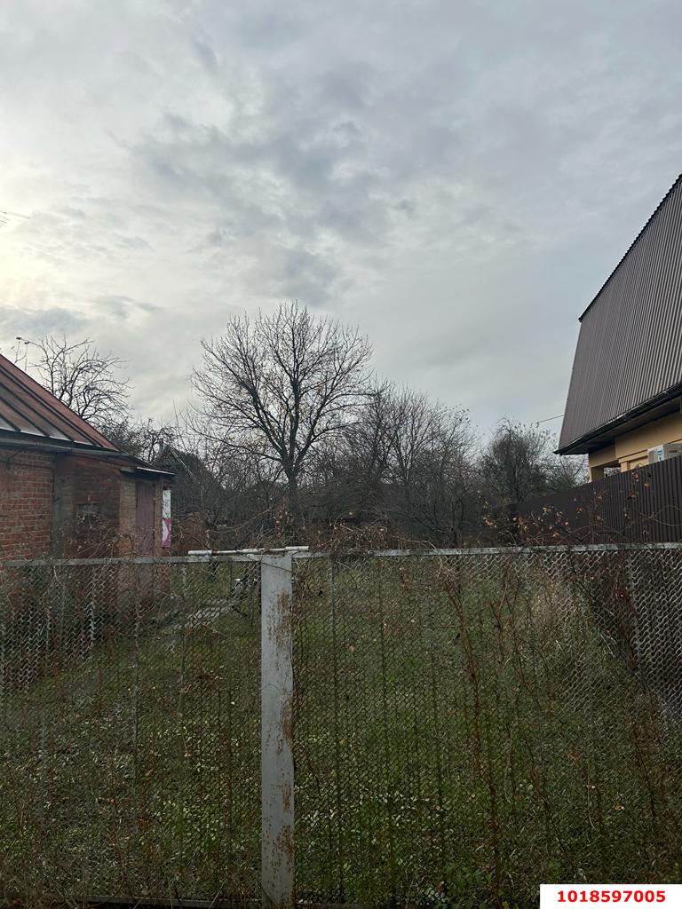 Фото №7: Дом 24&nbsp;м² + 4.57&nbsp;сот., 1&nbsp;эт. - Железнодорожник, мкр. Карасунский внутригородской округ, ул. Трудовая, 29