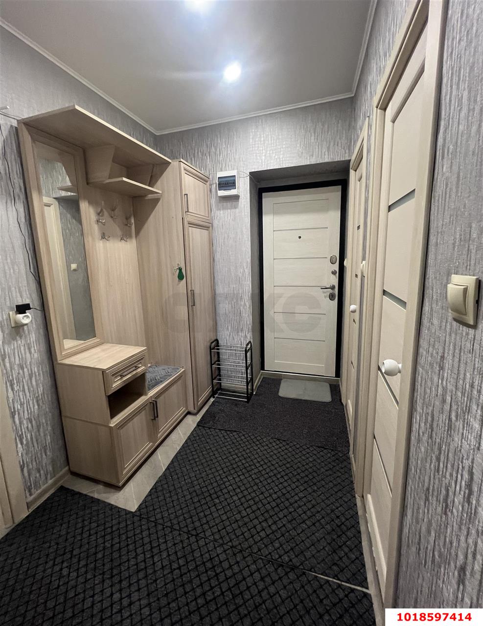 Фото №6: 1-комнатная квартира 40&nbsp;м², 2/6&nbsp;эт. - Краснодар, Прикубанский внутригородской округ, Калинино, мкр. Завод Радиоизмерительных Приборов, ул. Сергиевская, 10/1/1