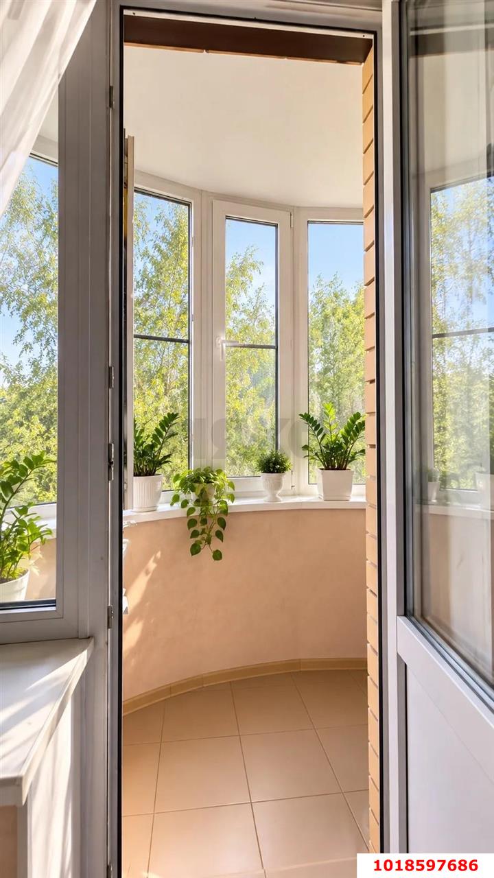 Фото №3: 2-комнатная квартира 62&nbsp;м², 2/3&nbsp;эт. - Знаменский, Карасунский внутригородской округ, мкр. жилой комплекс Знаменский, ул. Первомайская, 4Ак3