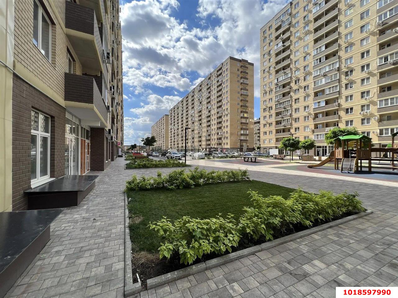 Фото №6: Торговое помещение 39&nbsp;м², 1/16&nbsp;эт. - Краснодар, Прикубанский внутригородской округ, мкр. жилой комплекс Дыхание, ул. Лётчика Позднякова, 2к25