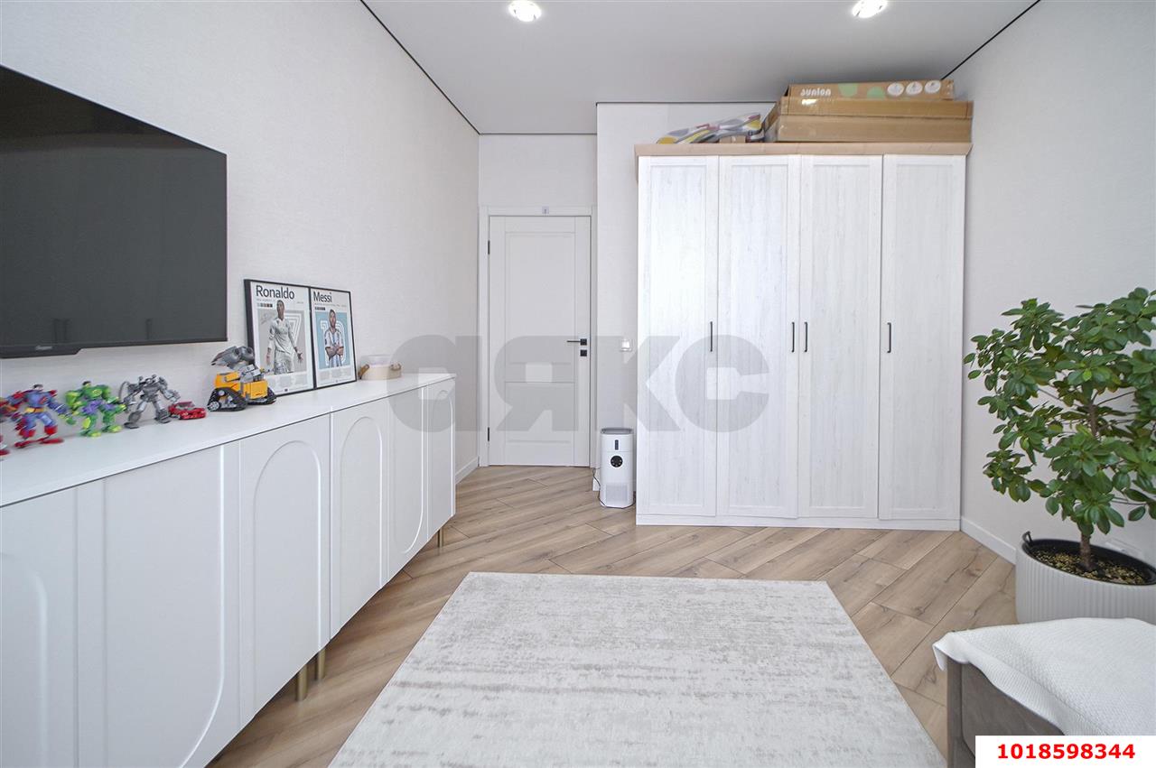 Фото №10: 2-комнатная квартира 70&nbsp;м², 15/16&nbsp;эт. - Краснодар, Прикубанский внутригородской округ, Панорама, мкр. ЖК Перспектива, ул. Героев-Разведчиков, 8к2