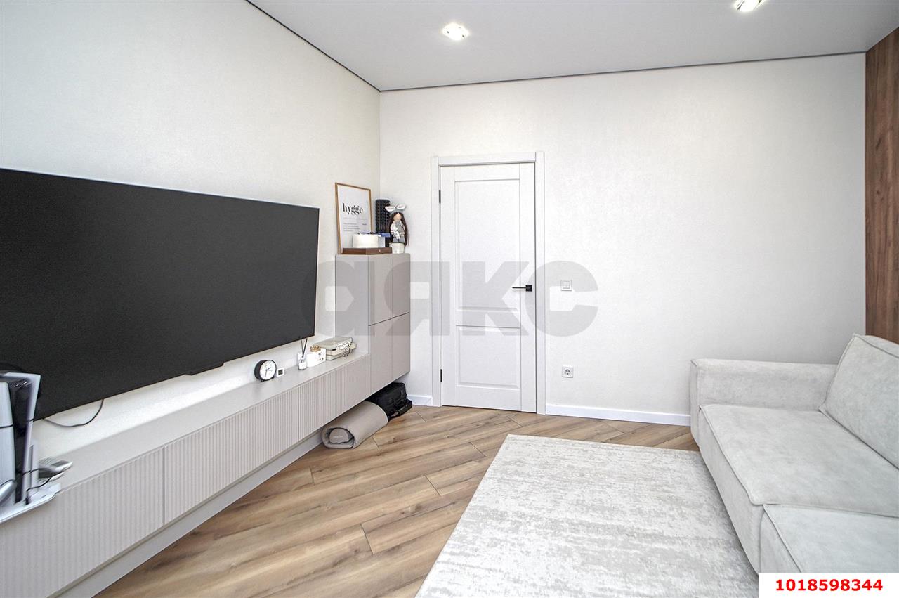 Фото №7: 2-комнатная квартира 70&nbsp;м², 15/16&nbsp;эт. - Краснодар, Прикубанский внутригородской округ, Панорама, мкр. ЖК Перспектива, ул. Героев-Разведчиков, 8к2