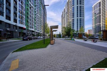Фото №1: 1-комнатная квартира 41 м², 22/24 эт. - Краснодар, мкр. жилой комплекс Фреш, ул. имени Валерия Гассия, 4/7лит2