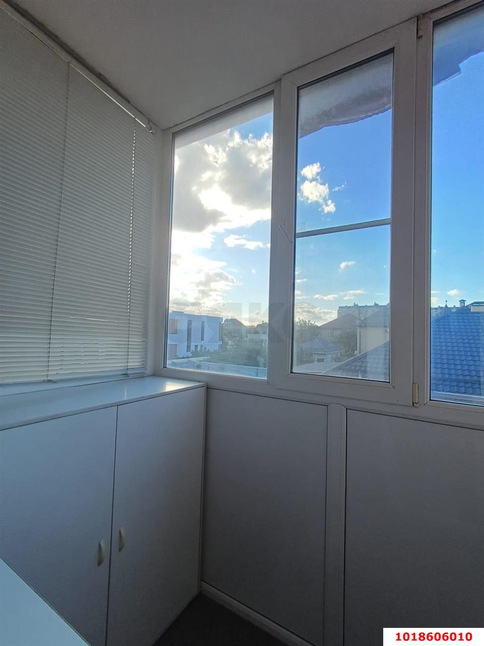 Фото №11: 2-комнатная квартира 63&nbsp;м², 2/3&nbsp;эт. - Краснодар, Прикубанский внутригородской округ, мкр. Музыкальный, пер. Есенина, 12