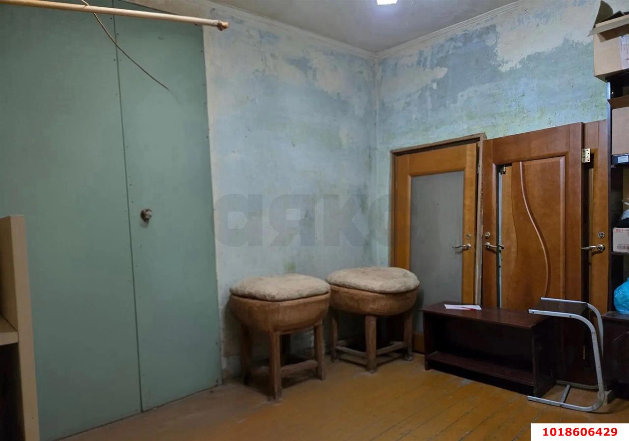 Фото №6: 3-комнатная квартира 61&nbsp;м², 1/1&nbsp;эт. - Краснодар, Центральный внутригородской округ, мкр. Центральный, ул. Янковского, 74