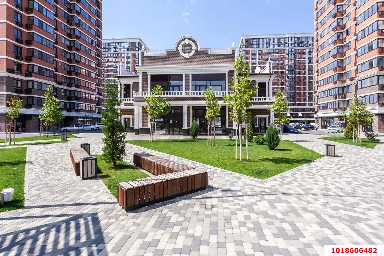 Фото №1: 1-комнатная квартира 35&nbsp;м², 4/16&nbsp;эт. - Краснодар, Прикубанский внутригородской округ, мкр. жилой комплекс Самолёт-2, ул. Западный Обход, 57