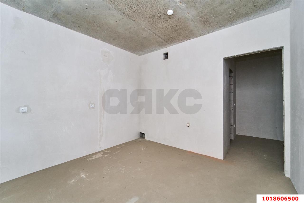 Фото №3: 1-комнатная квартира 40&nbsp;м², 18/19&nbsp;эт. - Краснодар, Прикубанский внутригородской округ, Славянский, мкр. Светлоград, ул. Красных Партизан, 1/4к15