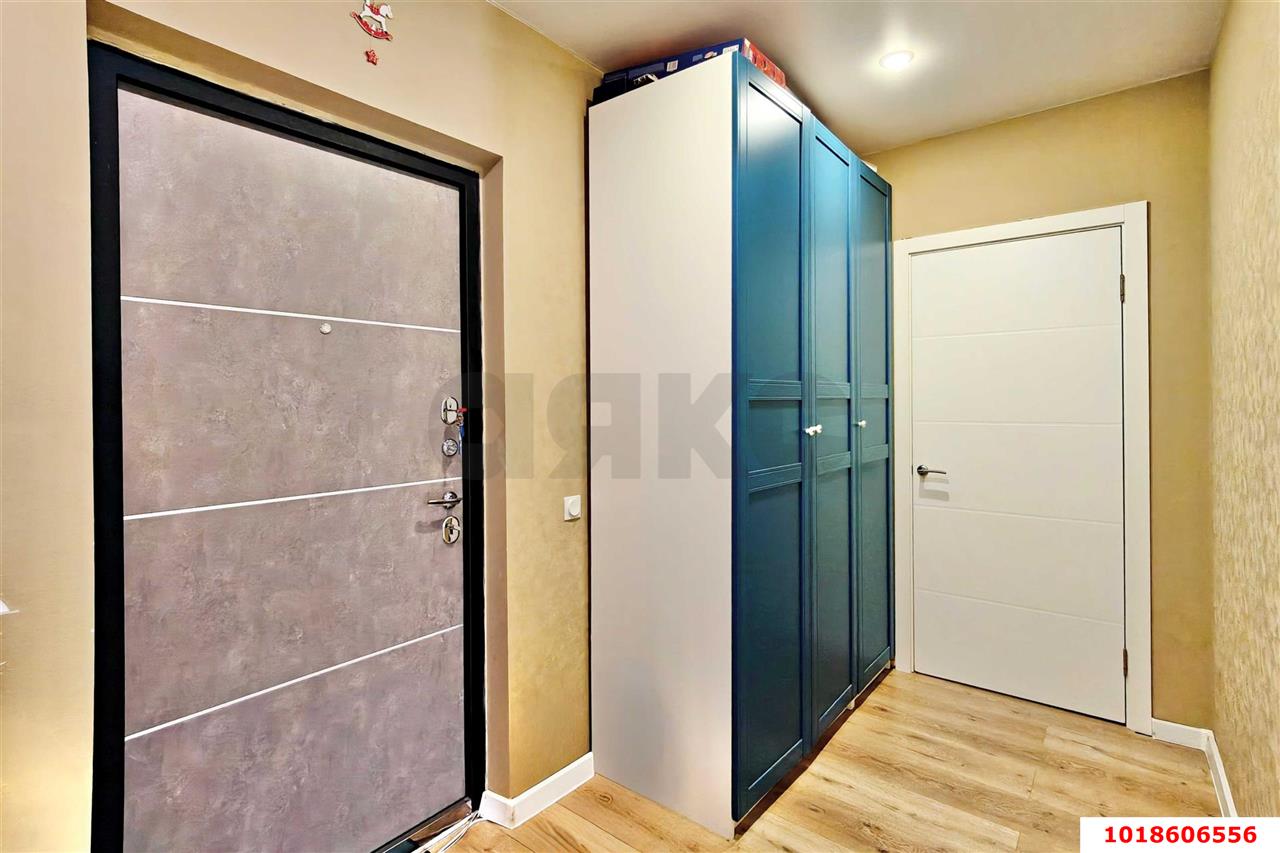 Фото №8: 2-комнатная квартира 55&nbsp;м², 16/17&nbsp;эт. - Краснодар, Прикубанский внутригородской округ, имени Петра Метальникова, мкр. ЖК Времена Года 3, ул. Цезаря Куникова, 24к3
