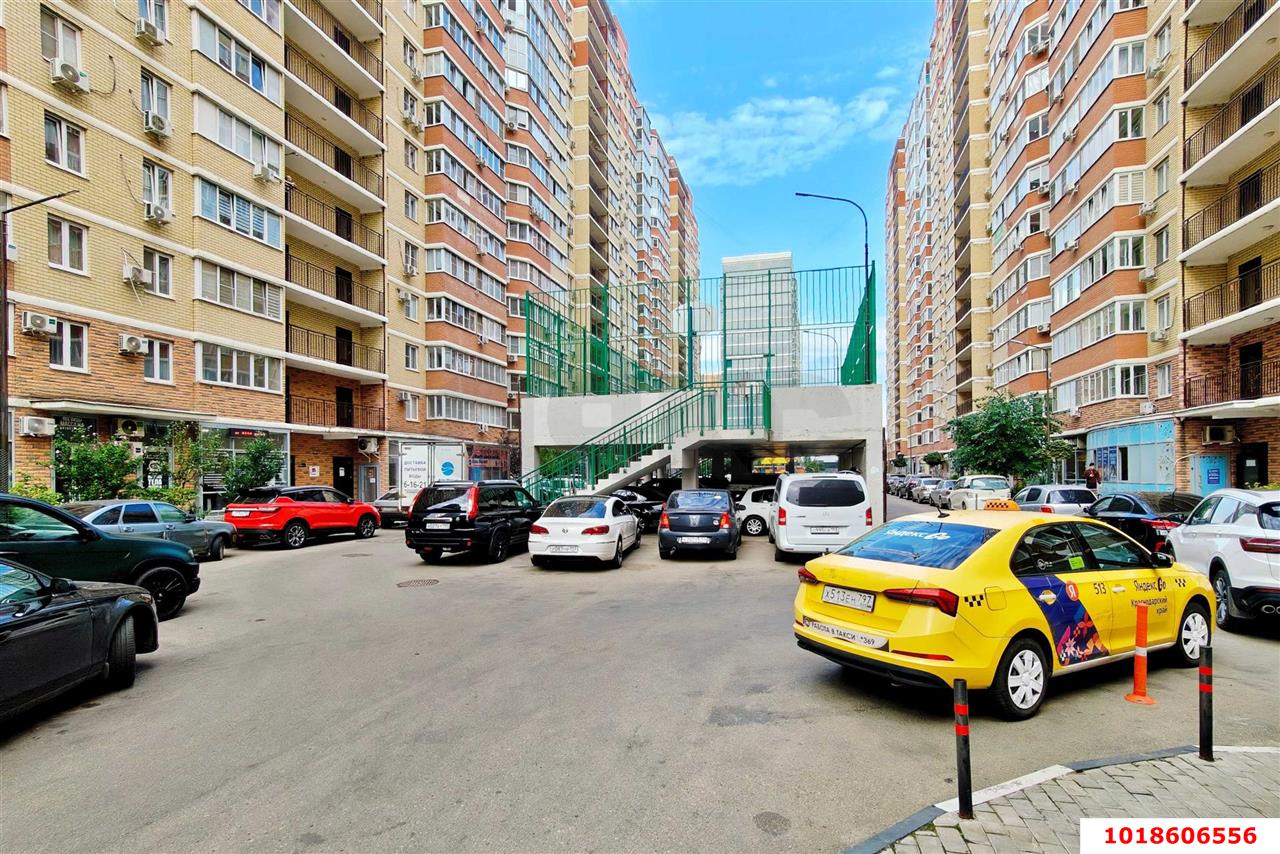 Фото №20: 2-комнатная квартира 55&nbsp;м², 16/17&nbsp;эт. - Краснодар, Прикубанский внутригородской округ, имени Петра Метальникова, мкр. ЖК Времена Года 3, ул. Цезаря Куникова, 24к3