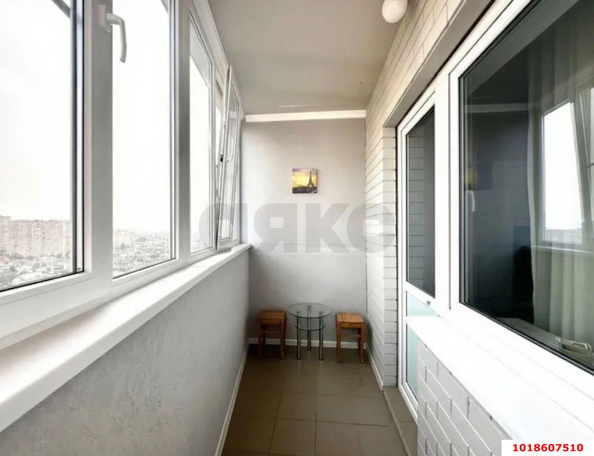 Фото №5: 1-комнатная квартира 43&nbsp;м², 15/18&nbsp;эт. - Краснодар, Прикубанский внутригородской округ, Фестивальный, мкр. Солнечный, ул. имени Симиренко, 71к1