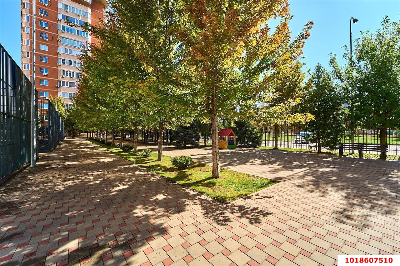 Фото №8: 1-комнатная квартира 43&nbsp;м², 15/18&nbsp;эт. - Краснодар, Прикубанский внутригородской округ, Фестивальный, мкр. Солнечный, ул. имени Симиренко, 71к1