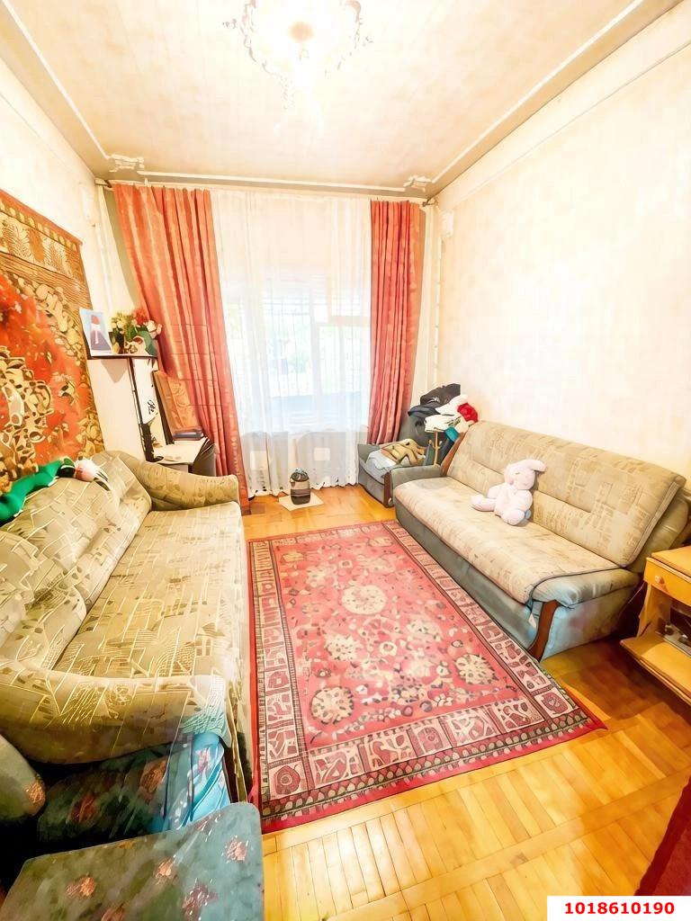 Фото №10: Дом 204&nbsp;м² + 6&nbsp;сот., 2&nbsp;эт. - Краснодар, Прикубанский внутригородской округ, мкр. 40 лет Победы, ул. Дачная