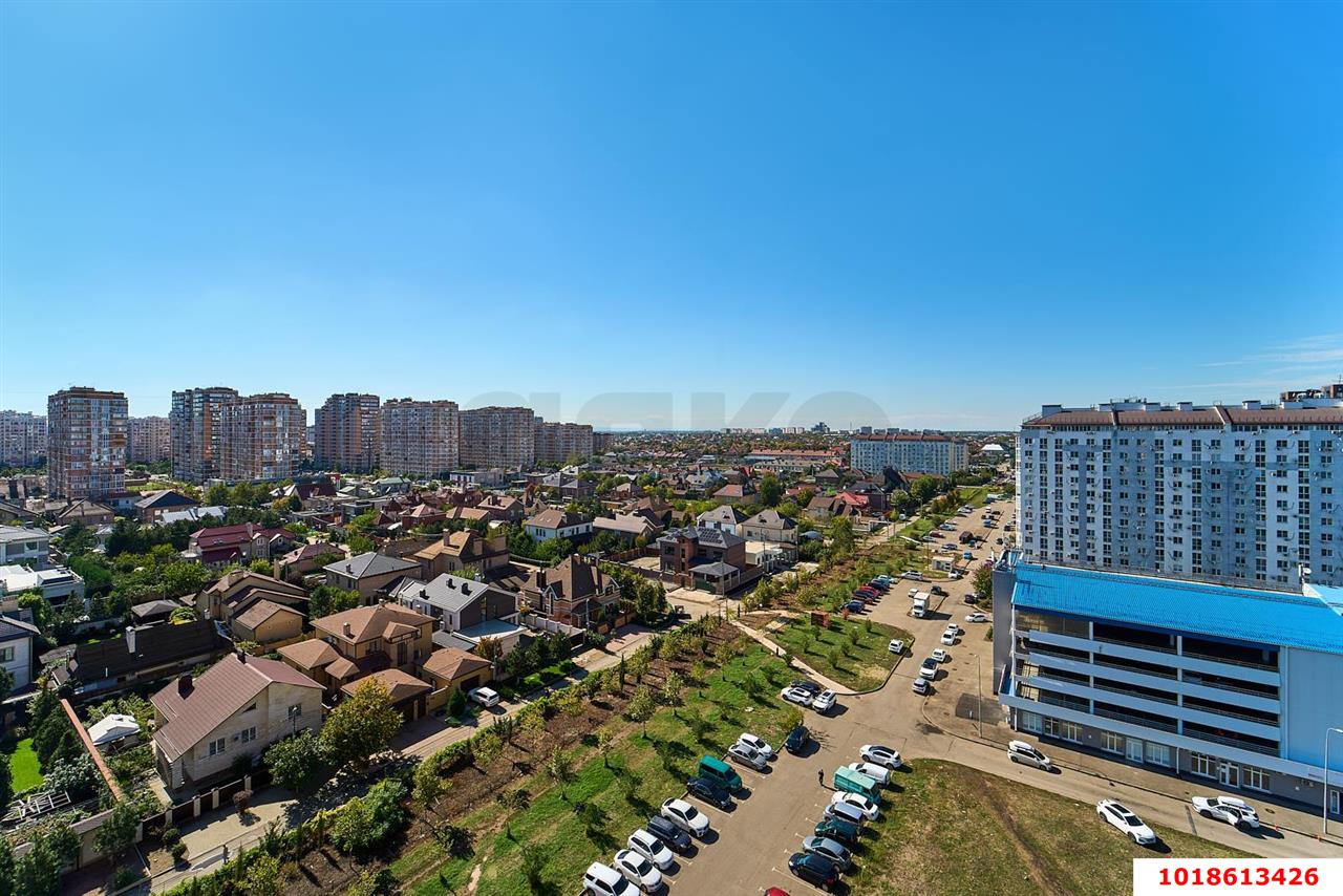 Фото №6: Студия 30&nbsp;м², 11/17&nbsp;эт. - Краснодар, Прикубанский внутригородской округ, Фестивальный, мкр. Солнечный, ул. имени Симиренко, 71к1