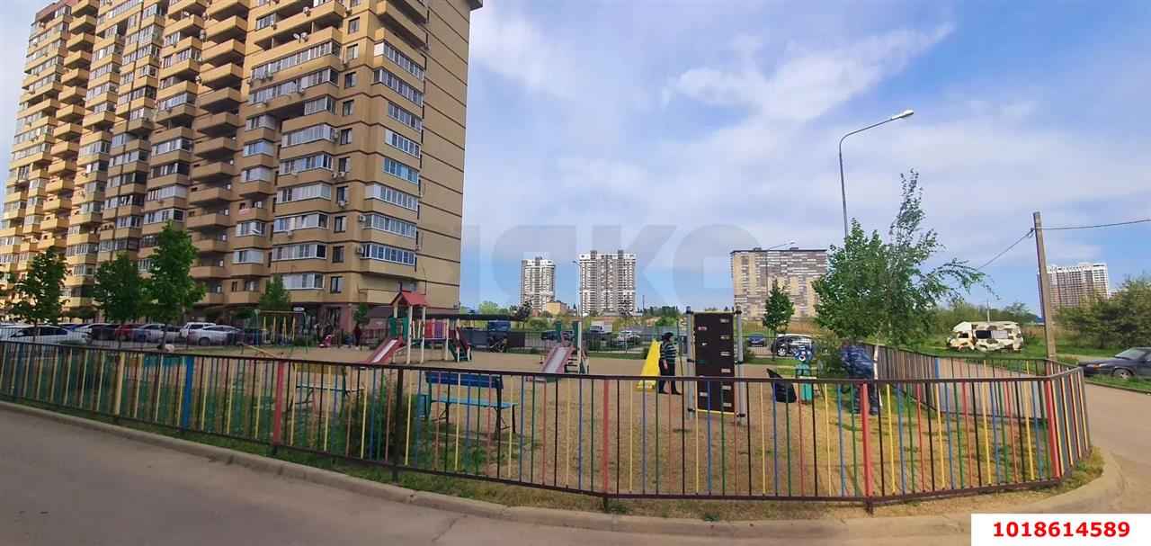 Фото №13: 1-комнатная квартира 46&nbsp;м², 18/19&nbsp;эт. - Краснодар, Карасунский внутригородской округ, Пашковский, Участок №24, мкр. жилой комплекс Гарант, ул. Трудовой Славы, 43
