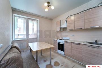 Фото №1: 1-комнатная квартира 36 м², 6/9 эт. - Краснодар, мкр. ЖК Любимый Дом, ул. Московская, 133к2