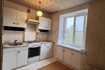 Фото №1: 3-комнатная квартира 56 м², 8/9 эт. - Краснодар, мкр. Гидростроителей, ул. имени Дмитрия Благоева, 23