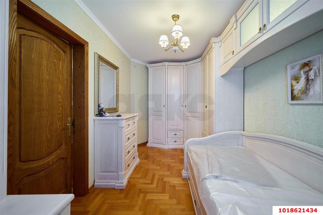 Фото №10: 3-комнатная квартира 122&nbsp;м², 10/14&nbsp;эт. - Краснодар, Западный внутригородской округ, мкр. Центральный, ул. имени Пушкина, 5