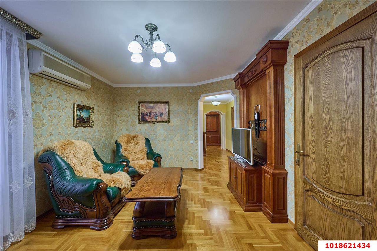 Фото №3: 3-комнатная квартира 122&nbsp;м², 10/14&nbsp;эт. - Краснодар, Западный внутригородской округ, мкр. Центральный, ул. имени Пушкина, 5