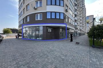 Фото №1: Торговое помещение 65&nbsp;м², 1/20&nbsp;эт. - Краснодар, мкр. жилой комплекс Атлант, ул. Адмирала Крузенштерна, 6к3