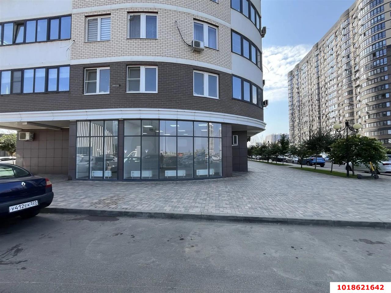 Фото №8: Торговое помещение 65&nbsp;м², 1/20&nbsp;эт. - Краснодар, Прикубанский внутригородской округ, Россинского, мкр. жилой комплекс Атлант, ул. Адмирала Крузенштерна, 6к3