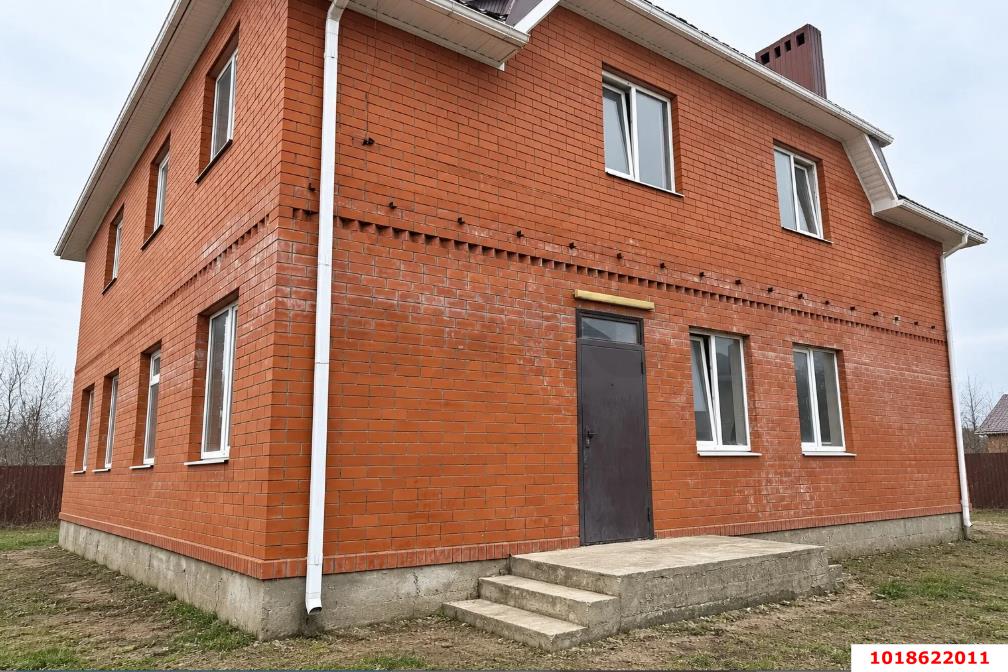 Фото №4: Дом 242&nbsp;м² + 8.12&nbsp;сот., 2&nbsp;эт. - Краснодар, Прикубанский внутригородской округ, СТ Садовод-2, мкр. СНТ Садовод 2, ул. Абрикосовая, 25