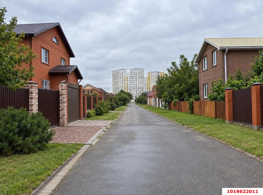 Фото №6: Дом 242&nbsp;м² + 8.12&nbsp;сот., 2&nbsp;эт. - Краснодар, Прикубанский внутригородской округ, СТ Садовод-2, мкр. СНТ Садовод 2, ул. Абрикосовая, 25