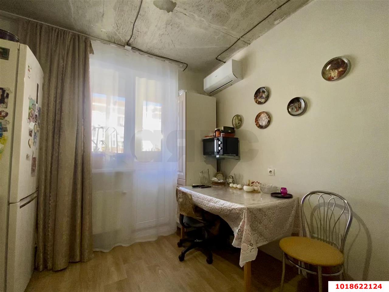 Фото №5: 1-комнатная квартира 38&nbsp;м², 14/17&nbsp;эт. - Краснодар, Прикубанский внутригородской округ, имени Петра Метальникова, мкр. ЖК Времена Года 3, ул. Цезаря Куникова, 24к2