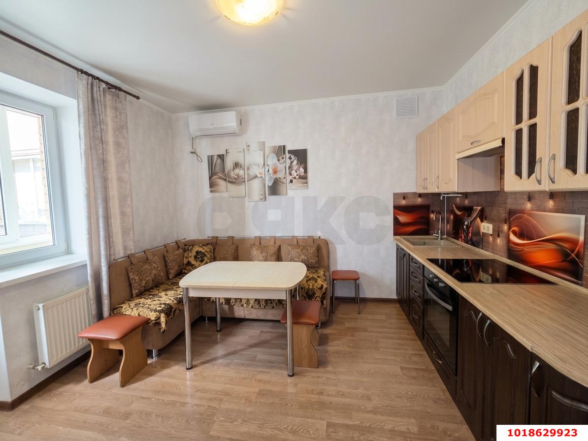 Фото №6: 2-комнатная квартира 62&nbsp;м², 1/6&nbsp;эт. - Краснодар, Прикубанский внутригородской округ, мкр. Музыкальный, ул. Московская, 152