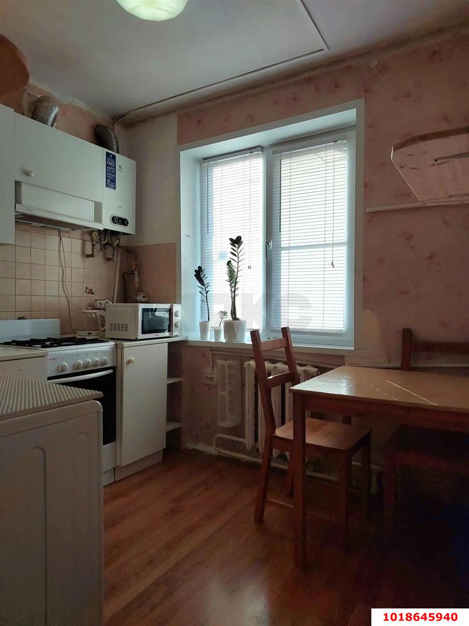 Фото №1: 3-комнатная квартира 60&nbsp;м², 5/5&nbsp;эт. - Краснодар, Прикубанский внутригородской округ, мкр. Авиагородок, ул. Авиагородок, 19