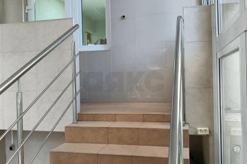 Фото №1: Студия 77&nbsp;м², 1/1&nbsp;эт. - Краснодар, мкр. Репино, пр-д Репина, 28
