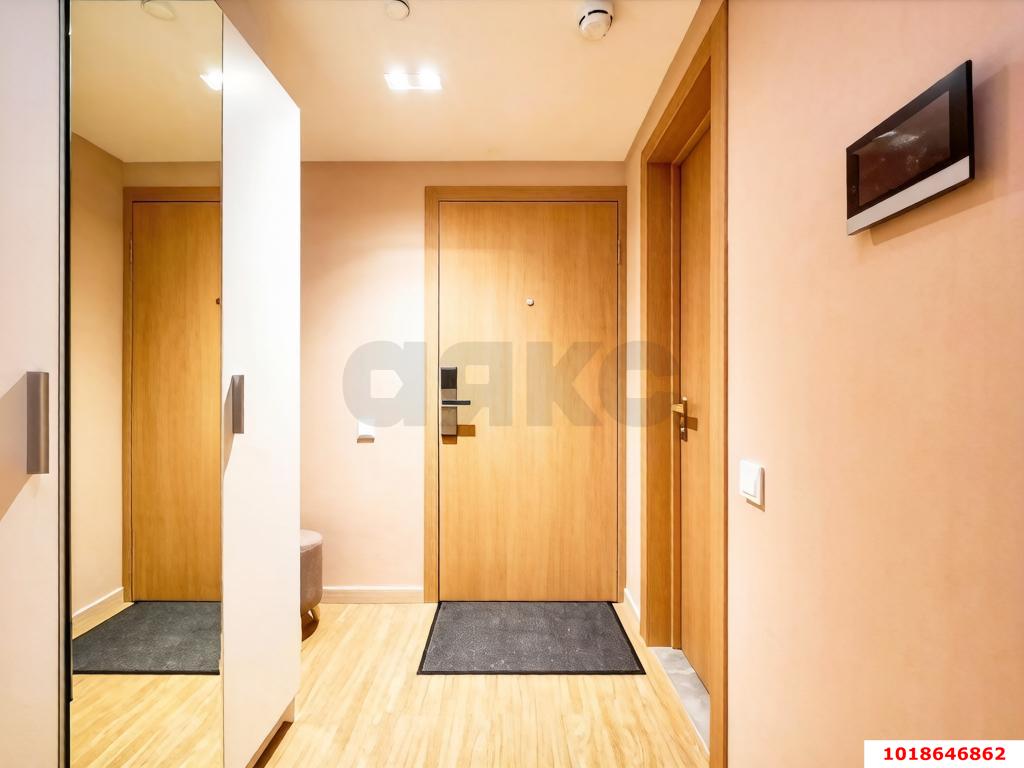 Фото №5: Студия 27&nbsp;м², 9/15&nbsp;эт. - Краснодар, Карасунский внутригородской округ, Хлопчато-бумажный Комбинат, мкр. жилой комплекс Гранд Пэлэс, ул. Уральская, 75/6