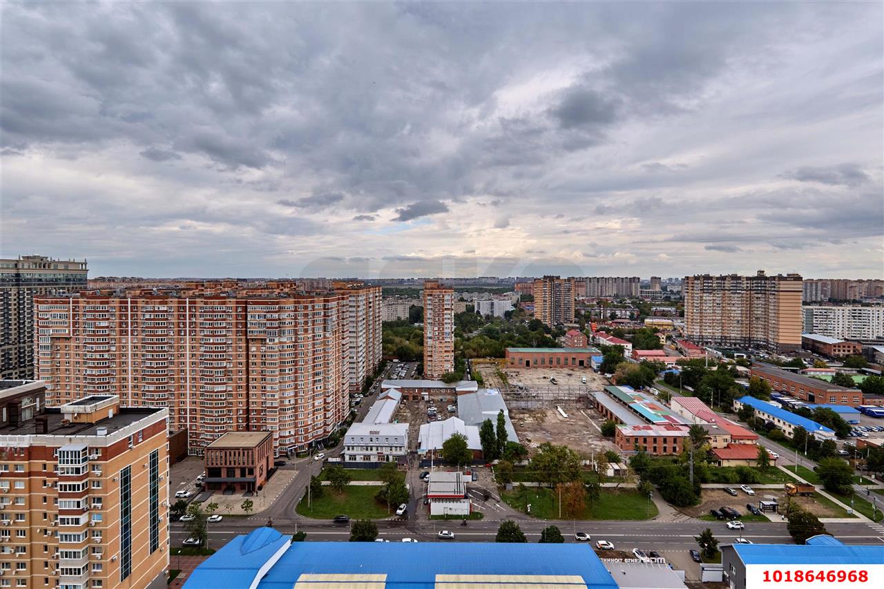 Фото №14: 1-комнатная квартира 57&nbsp;м², 5/14&nbsp;эт. - Краснодар, Западный внутригородской округ, мкр. Юбилейный, ул. Думенко, 21