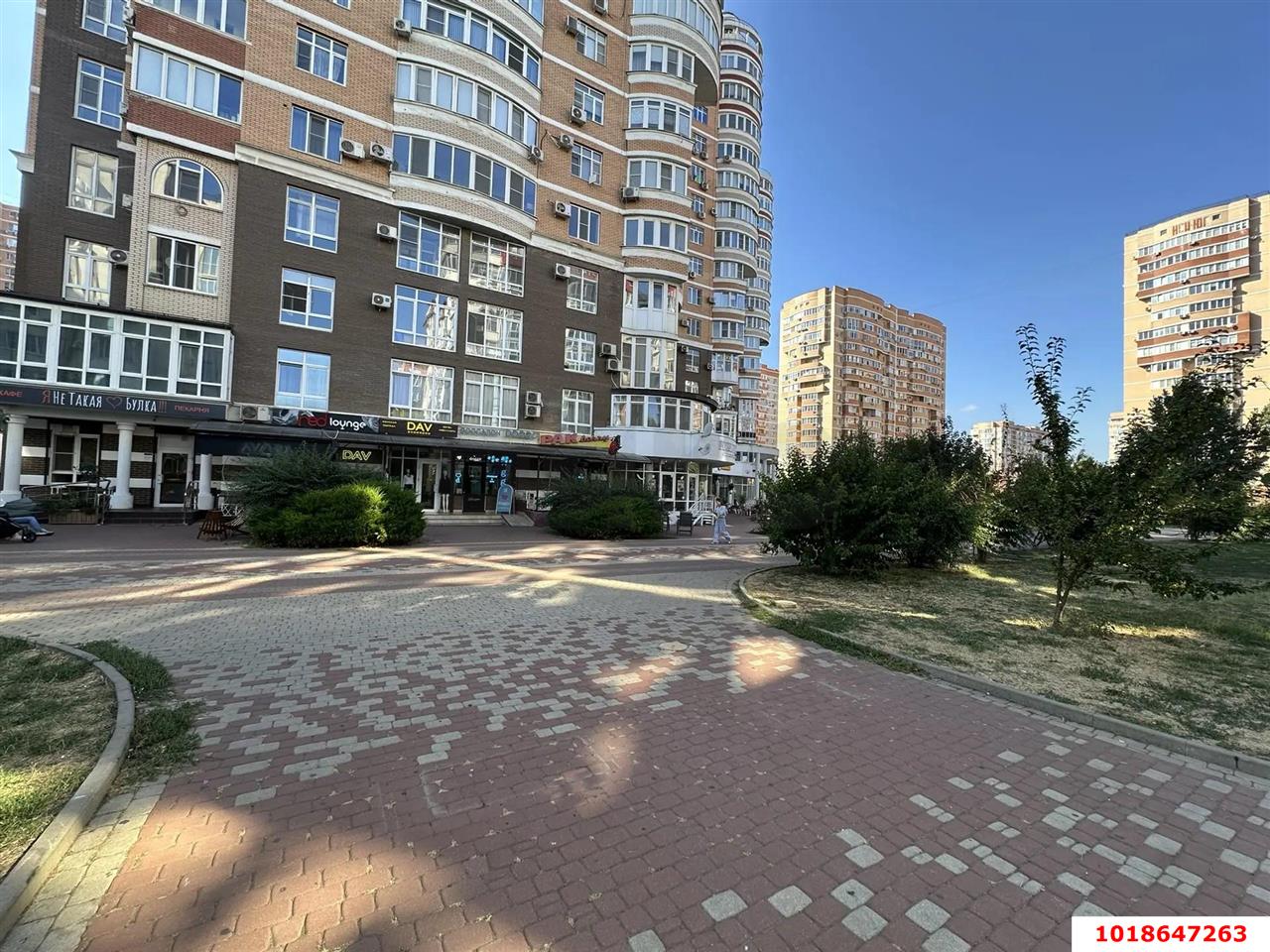 Фото №18: 2-комнатная квартира 108&nbsp;м², 3/10&nbsp;эт. - Краснодар, Прикубанский внутригородской округ, Солнечный, мкр. Фестивальный, ул. Архитектора Ишунина, 2