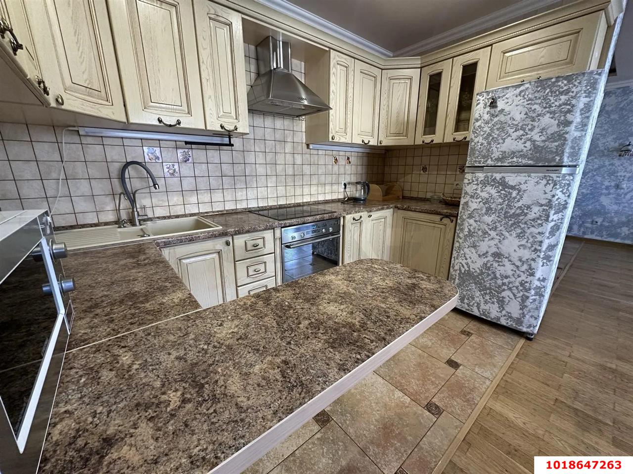 Фото №2: 2-комнатная квартира 108&nbsp;м², 3/10&nbsp;эт. - Краснодар, Прикубанский внутригородской округ, Солнечный, мкр. Фестивальный, ул. Архитектора Ишунина, 2