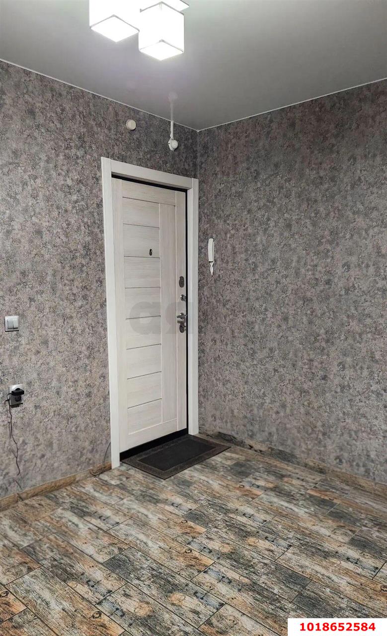 Фото №3: 2-комнатная квартира 65&nbsp;м², 4/16&nbsp;эт. - Краснодар, Прикубанский внутригородской округ, мкр. Восточно-Кругликовский, ул. Черкасская, 72