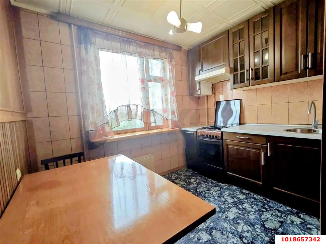 Фото №2: 3-комнатная квартира 72&nbsp;м², 5/10&nbsp;эт. - Краснодар, Западный внутригородской округ, мкр. Юбилейный, пр-кт Чекистов, 4