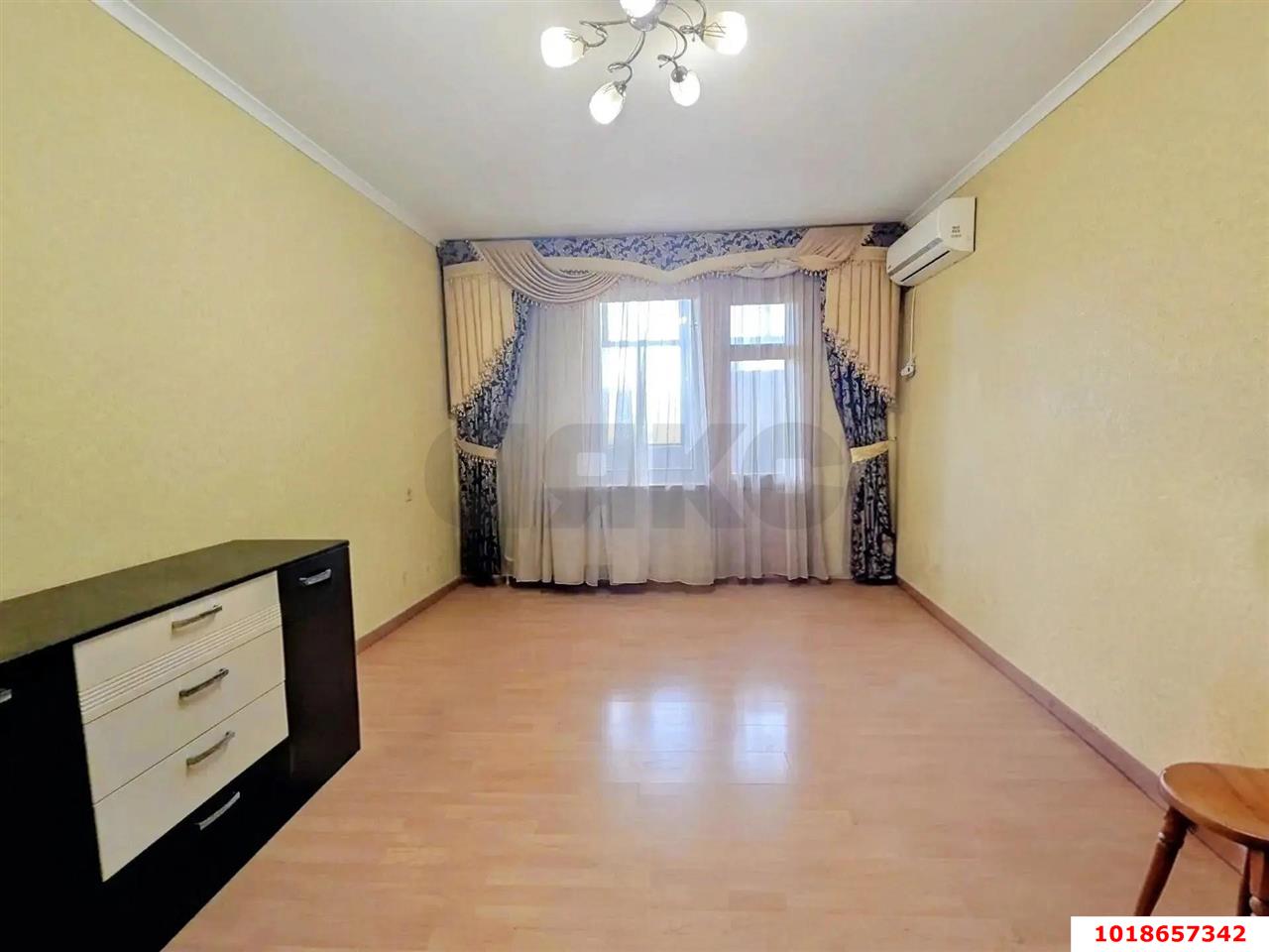 Фото №5: 3-комнатная квартира 72&nbsp;м², 5/10&nbsp;эт. - Краснодар, Западный внутригородской округ, мкр. Юбилейный, пр-кт Чекистов, 4