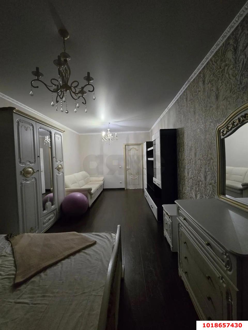 Фото №7: 1-комнатная квартира 50&nbsp;м², 12/21&nbsp;эт. - Краснодар, Карасунский внутригородской округ, Пашковский, мкр. жилой комплекс Империал, ул. Бородинская, 137/1