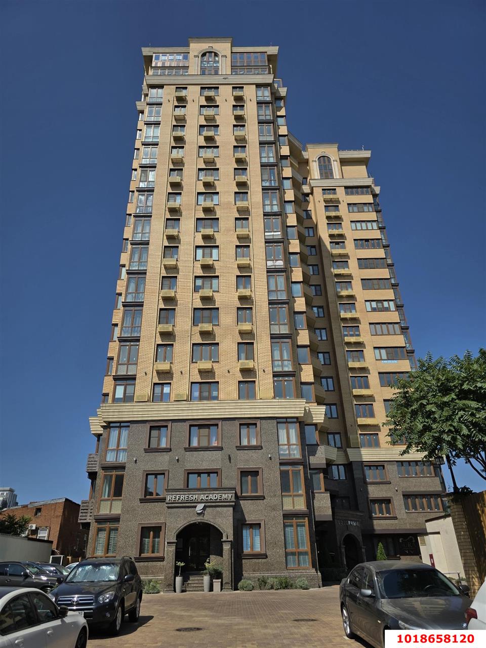 Фото №1: 2-комнатная квартира 70&nbsp;м², 11/17&nbsp;эт. - Краснодар, Центральный внутригородской округ, мкр. Центральный, ул. Митрофана Седина, 51/1