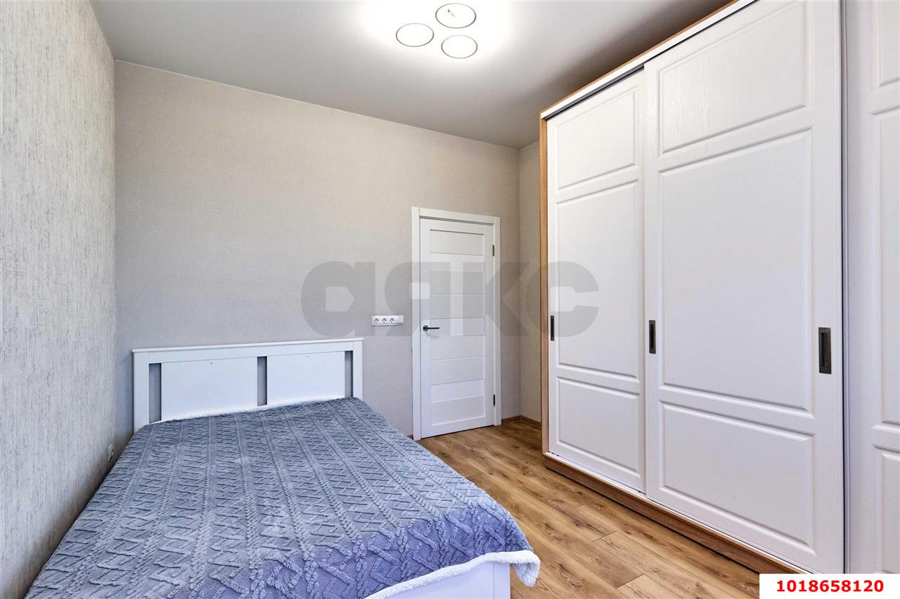 Фото №13: 2-комнатная квартира 70&nbsp;м², 11/17&nbsp;эт. - Краснодар, Центральный внутригородской округ, мкр. Центральный, ул. Митрофана Седина, 51/1