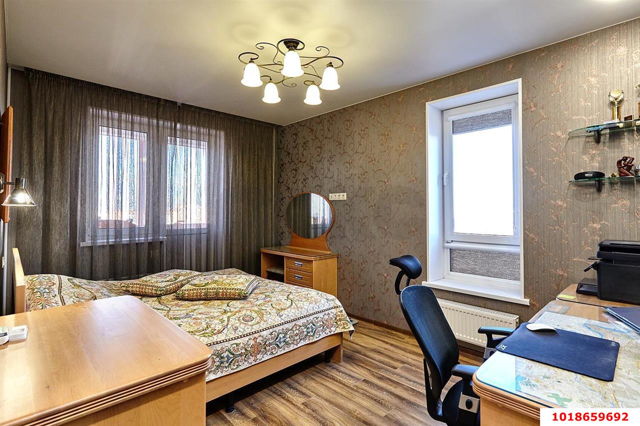 Фото №5: 3-комнатная квартира 85&nbsp;м², 15/25&nbsp;эт. - Краснодар, Прикубанский внутригородской округ, Фестивальный, Отделение № 1 совхоза Солнечный, мкр. ЖК Седьмой Континент, ул. Совхозная, 1к3