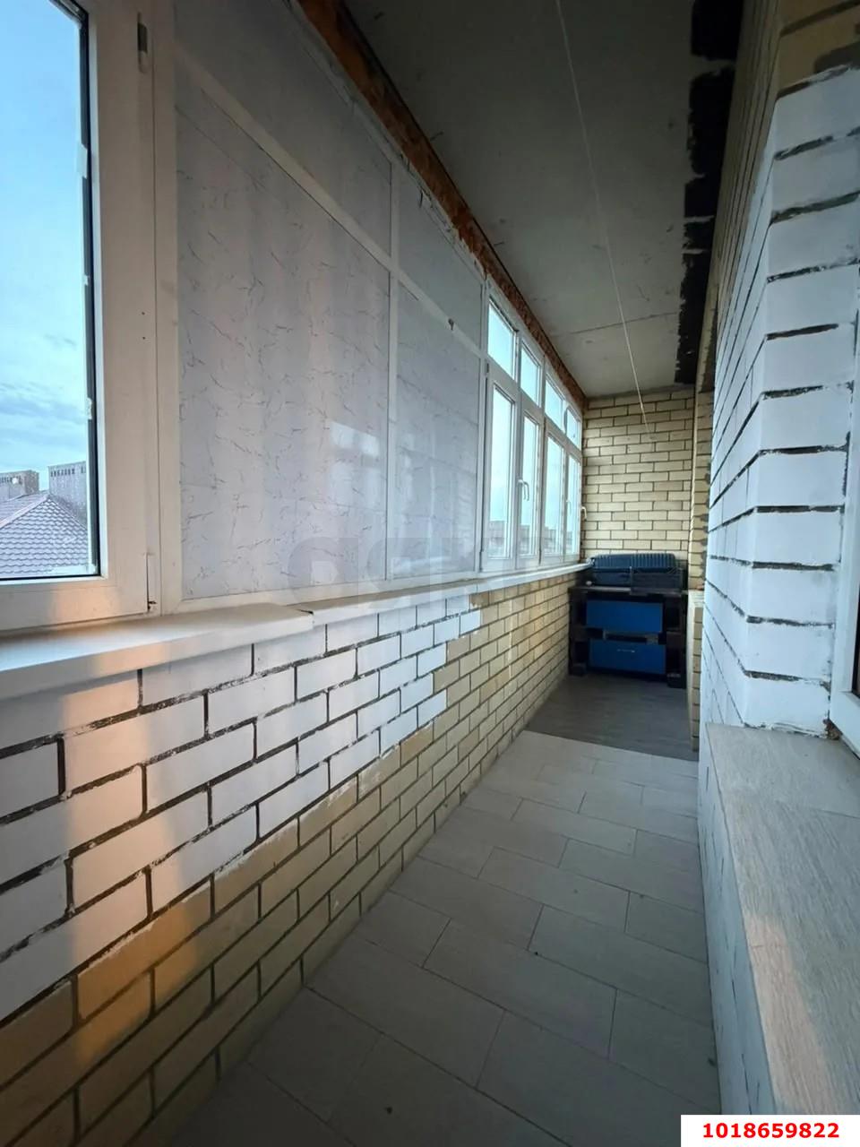 Фото №4: 1-комнатная квартира 43&nbsp;м², 4/6&nbsp;эт. - Краснодар, Прикубанский внутригородской округ, Прикубанский внутригородской округ, жилой комплекс Мирный, мкр. жилой комплекс Мирный, ул. им. Сорока А.М., 2
